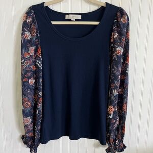 Loft Navy floral sleeve women’s top
